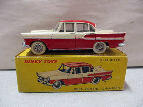 image of Dinky Toys Simca Vedette Chambord Diecast Model