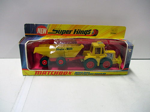 image of Matchbox Super Kings K-19 Tractor with Dumper in Box