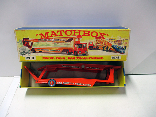 image of Matchbox Major Pack M-8 Car Transporter with Box