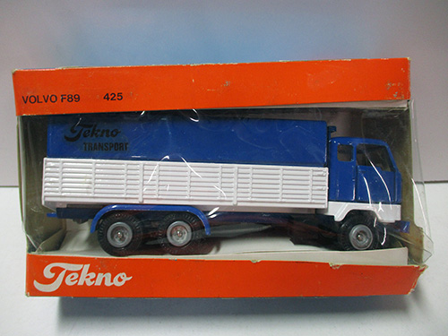 image of Tekno Volvo F89 425 Truck Model in Original Box