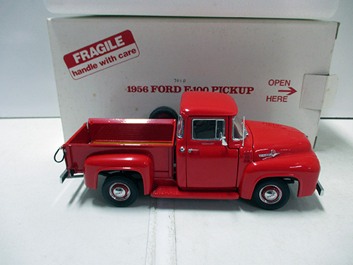 image of Danbury Mint 1956 Ford F-100 Pickup Diecast Collectible with Box