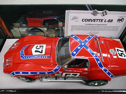 image of Carousel Corvette L-88 Diecast Model with Certificate of Authenticity