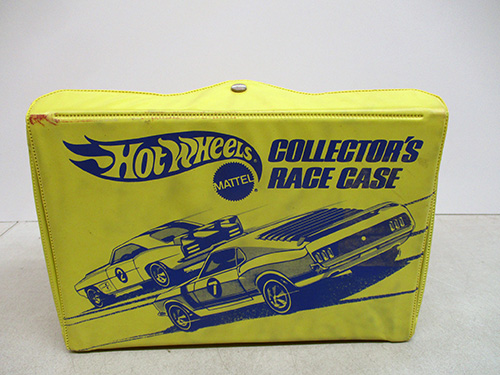 image of Hot Wheels Collector's Race Case by Mattel