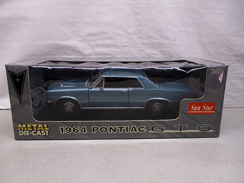 image of Sun Star 1964 Pontiac GTO Die-Cast Model in Box
