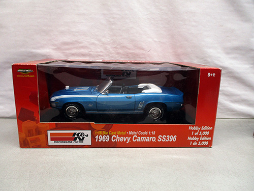 image of Motor Max 1969 Chevy Camaro SS396 Hobby Edition 1:18 Model