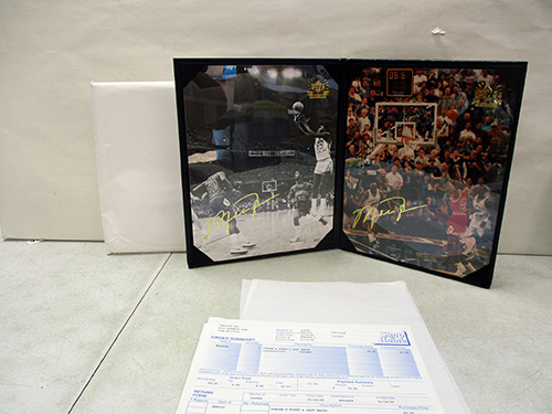 image of Upper Deck Michael Jordan gold signature portfolio