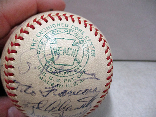 image of Autographed Baltimore Orioles Official Reach Baseball