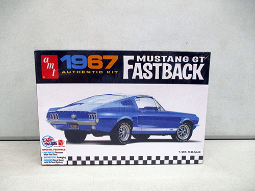 image of AMT 1967 Mustang GT Fastback Model Kit