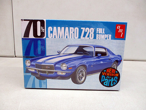 image of AMT 1970 1/2 Camaro Z28 Model Kit