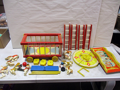 image of Fisher-Price Circus Playset