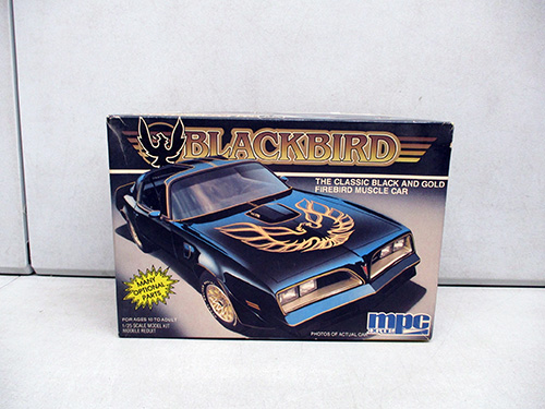 image of MPC Blackbird Firebird Model Kit