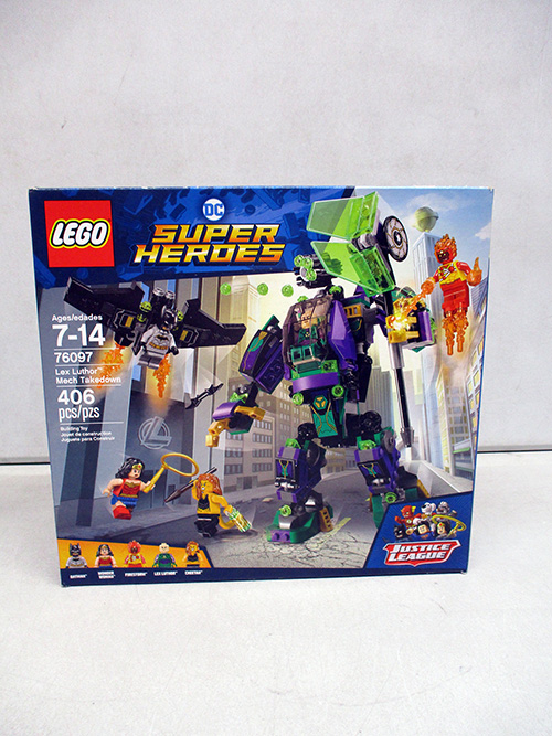 image of LEGO DC Super Heroes Lex Luthor Mech Takedown