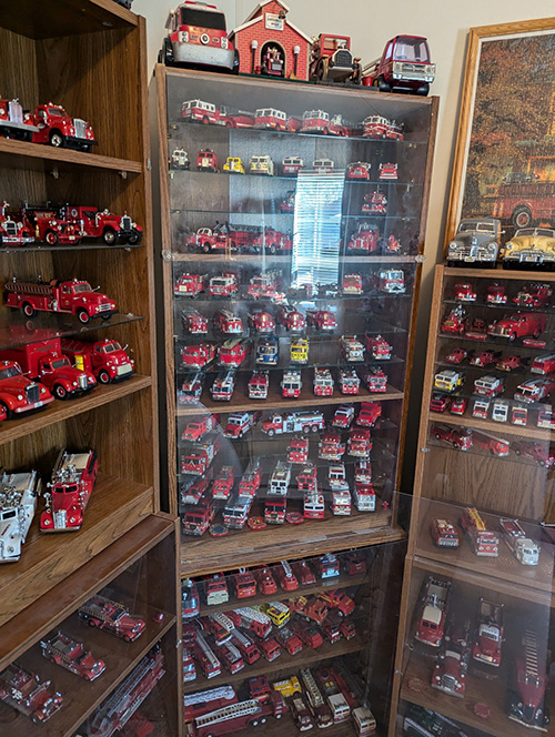 image of 1000+ piece Firetruck Collection