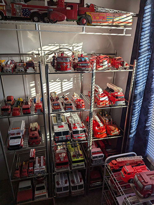 image of 1000+ piece Firetruck Collection