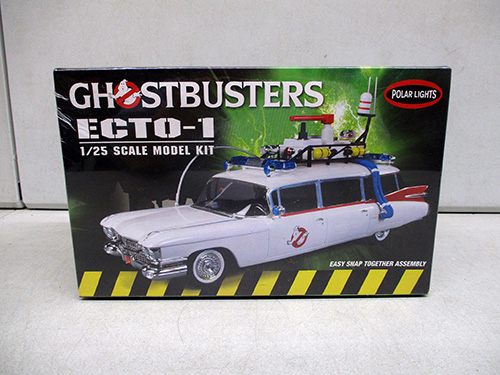 image of Ghostbusters Ecto-1 Model Kit