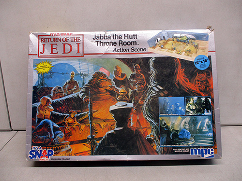 image of Star Wars Jabba the Hutt Throne Room Model Kit