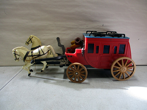 image of Ideal Plastic Horse-Drawn Stagecoach Model