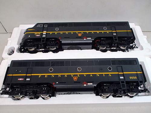 image of Pennsylvania Railroad Diesel Locomotive Set