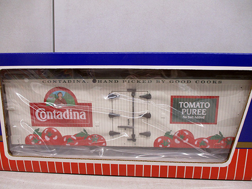 image of Contadina Tomato Puree model train car