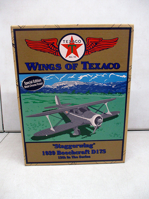 image of Wings of Texaco 1939 Beechcraft D17S Bank