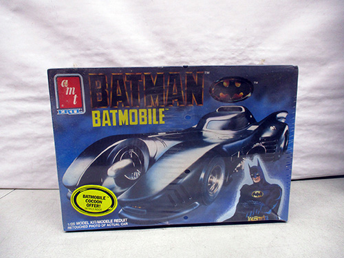 image of AMT/ERTL Batman Batmobile Model Kit in Box