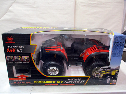 image of Bombardier ATV Traxter XT Remote Control Vehicle