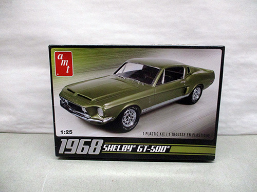 image of AMT 1968 Shelby GT-500 1:25 Model Kit