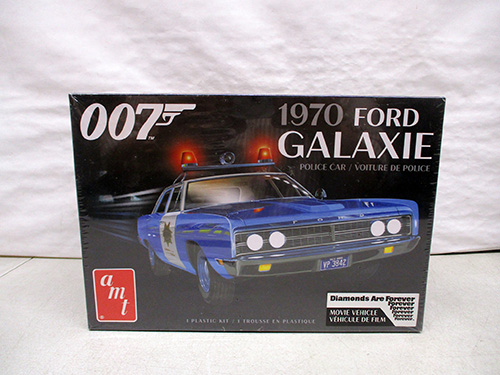 image of AMT 1970 Ford Galaxie Police Car Model Kit