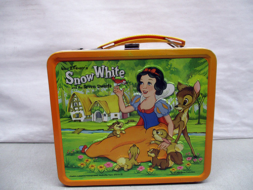 image of Walt Disney Snow White and the Seven Dwarfs Metal Lunchbox