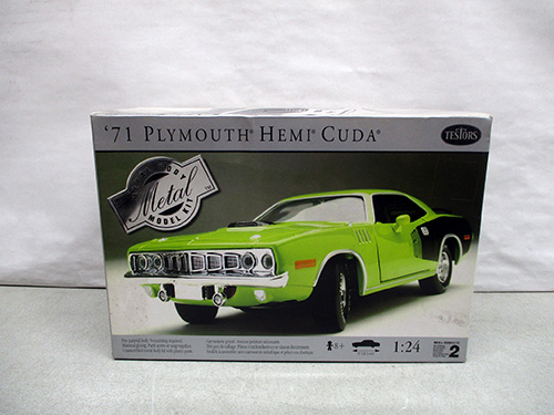 image of 1971 Plymouth Hemi Cuda 1:24 Model Kit by Testors
