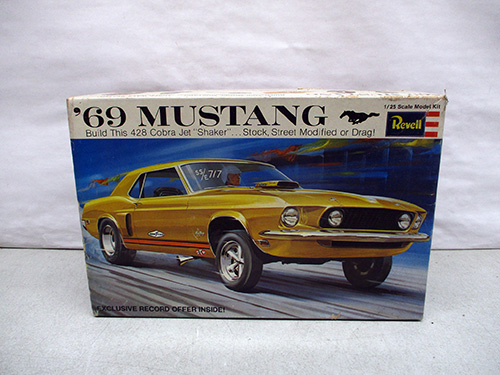 image of Revell 1969 Mustang 1:25 Scale Model Kit