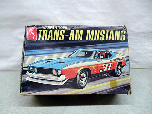 image of AMT Warren Tope Trans-Am Mustang Model Kit