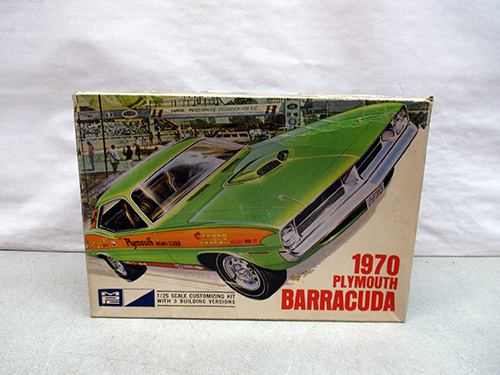 image of 1970 Plymouth Barracuda Model Kit