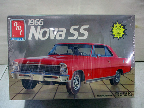 image of AMT 1966 Nova SS 1:25 Scale Model Kit
