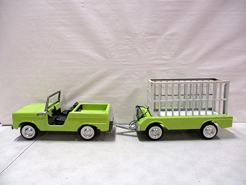 image of Nylint Ford Bronco with Trailer Set