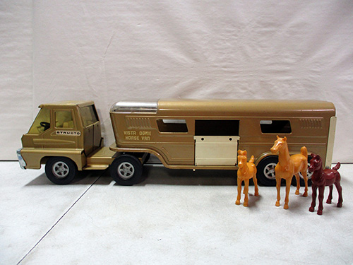 image of Tonka Horse Van Toy With Figures