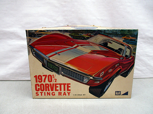 image of 1970 1/2 Corvette Sting Ray Model Kit