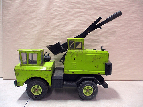 image of Tonka Toy Crane Truck with Movable Arm