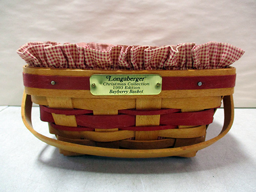 image of Longaberger 1998 Christmas Collection Boyberry Basket