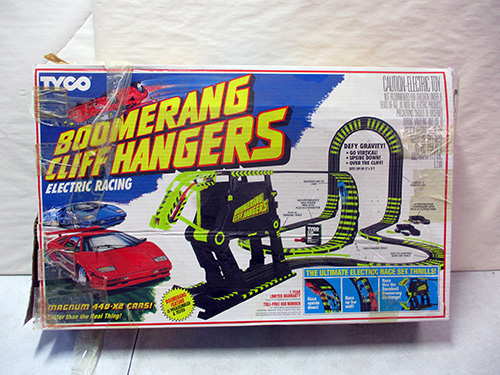 image of Tyco Boomerang Cliff Hangers Electric Racing Set