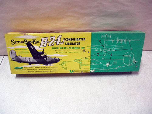 image of Strombecker B-24J Consolidated Liberator Kit
