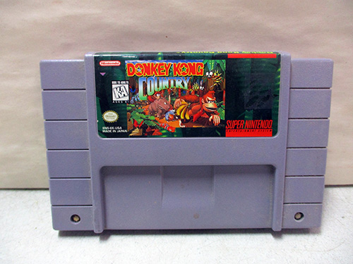 image of Donkey Kong Country Super Nintendo SNES Game Cartridge