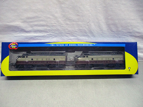 image of Bachmann Spectrum HO Scale GG1 Electric Locomotives Napa Valley HO Scale