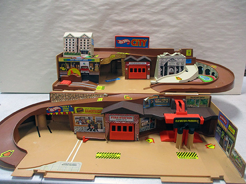image of Hot Wheels Super City Playset