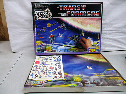 image of 1984 Transformers Stick 'n Lift Activity Set