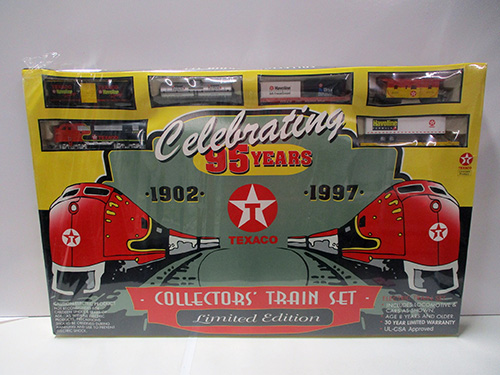 image of Texaco 95th Anniversary Collectors Train Set