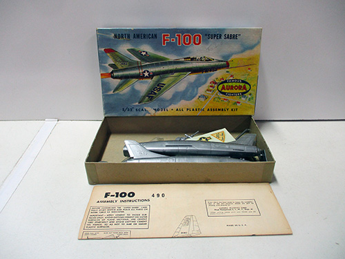 image of Aurora F-100 'Super Sabre' Model Kit with Box