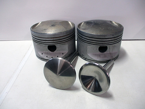 image of B-29 Superfortress Two Engine Pistons with Valves
