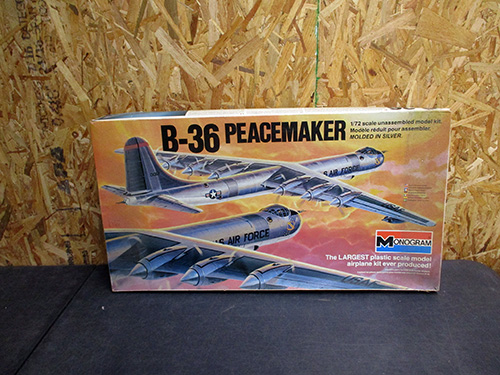 image of Monogram B-36 Peacemaker Model Kit