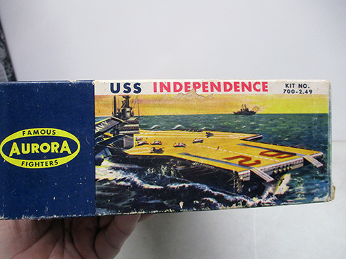 image of Aurora Famous Fighters USS Independence Model Kit